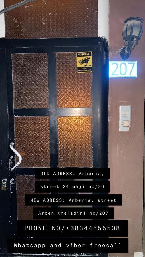 Arberia Hostel Prishtina Pristina Kültér fotó